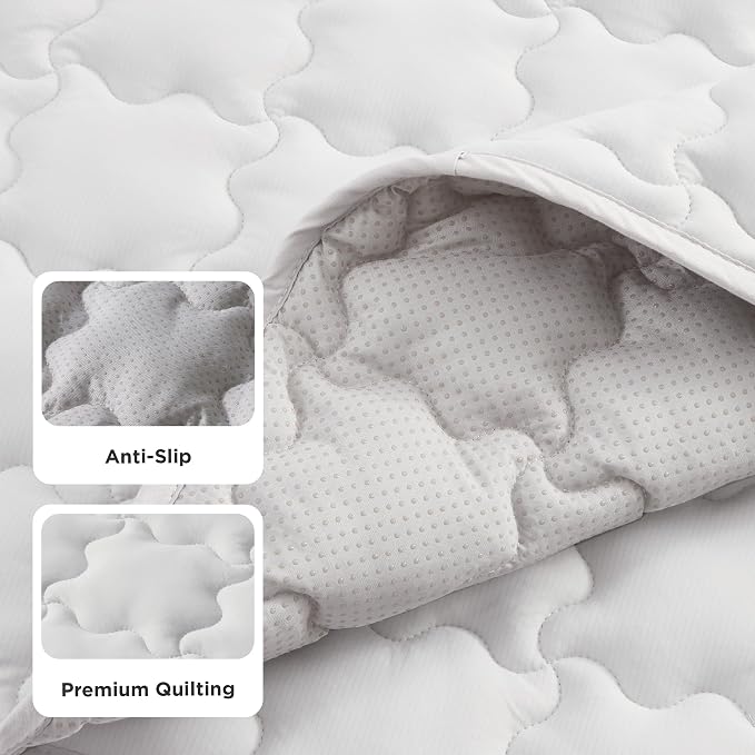 Bedsure Cooling Mat for Medium Dogs – 29x21 Thin Washable Cooling Pet Pad for - Image 3